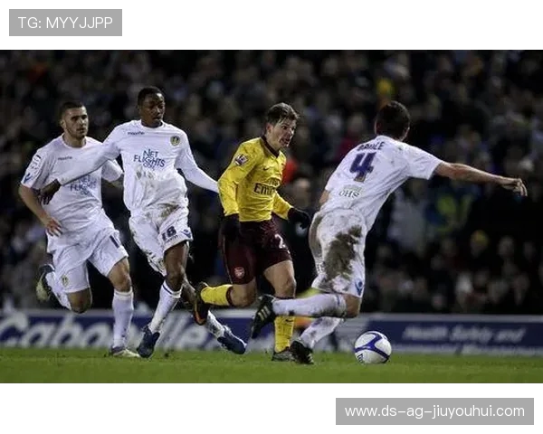 从足球直播视角解析球队跑位战术变化与攻防节奏掌控策略